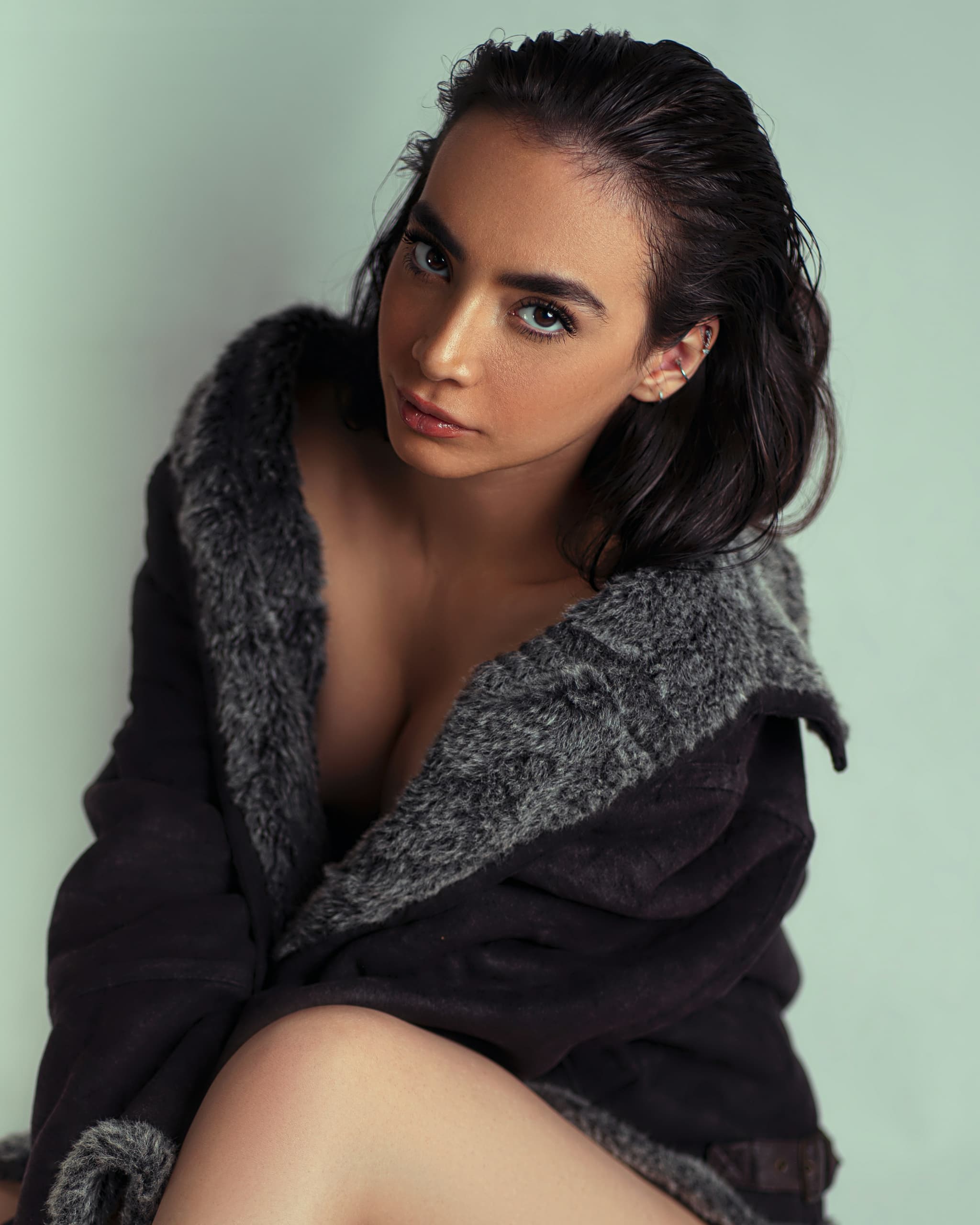 Oversized Shearling Suede Coat Collar & Texture Detail
